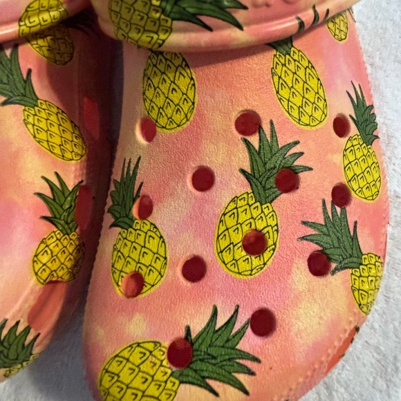 CROCS Pineapple Print Sandals - Peach and Yellow - Picture 7 of 8